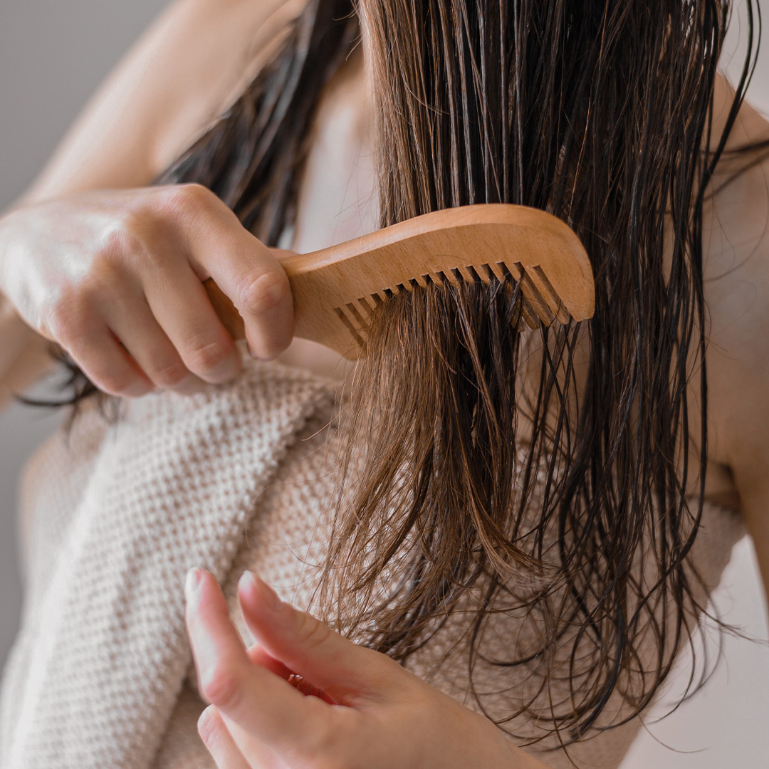 capelli-lunghi-sfibrati-tendenti-rottura